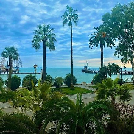 Квартира У Моря В Сухуме Sukhumi Exterior photo